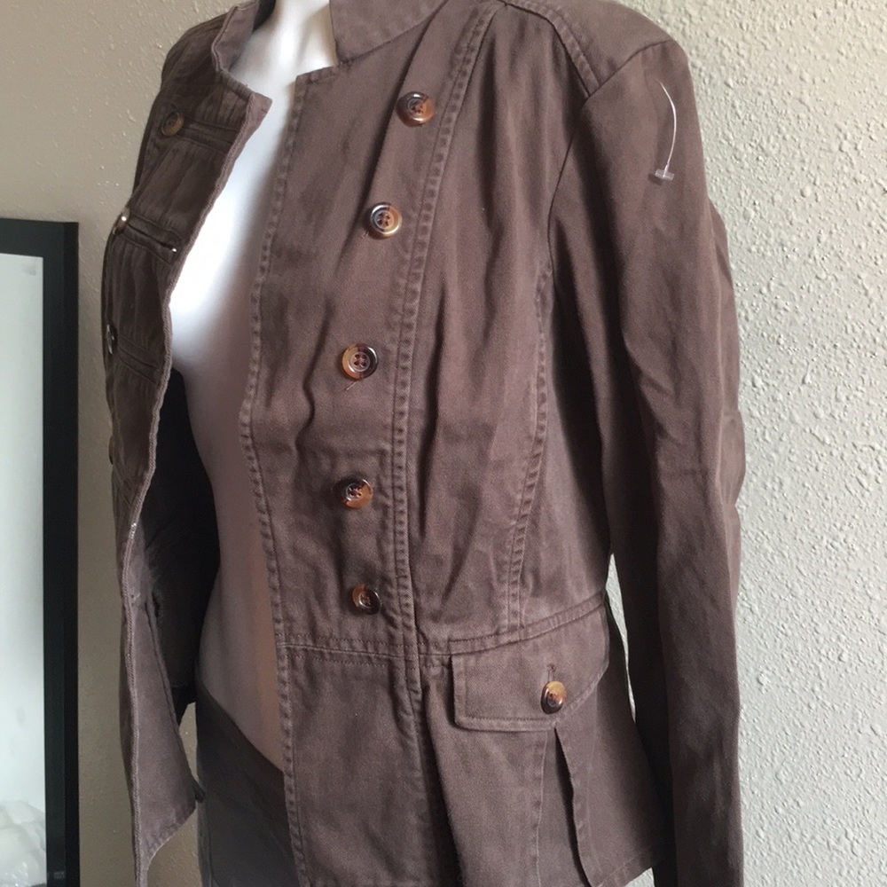 Jacket - Picture 5 of 5
